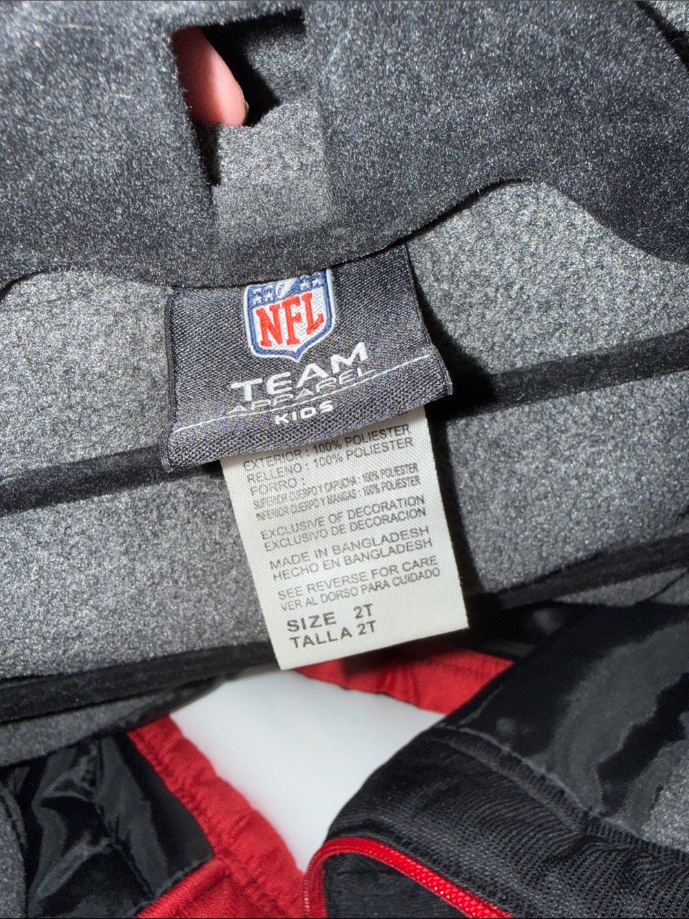 SF Niners NFL Kids Black and Red Hooded Puffer Jacket with Team Patch - Picture 5 of 10